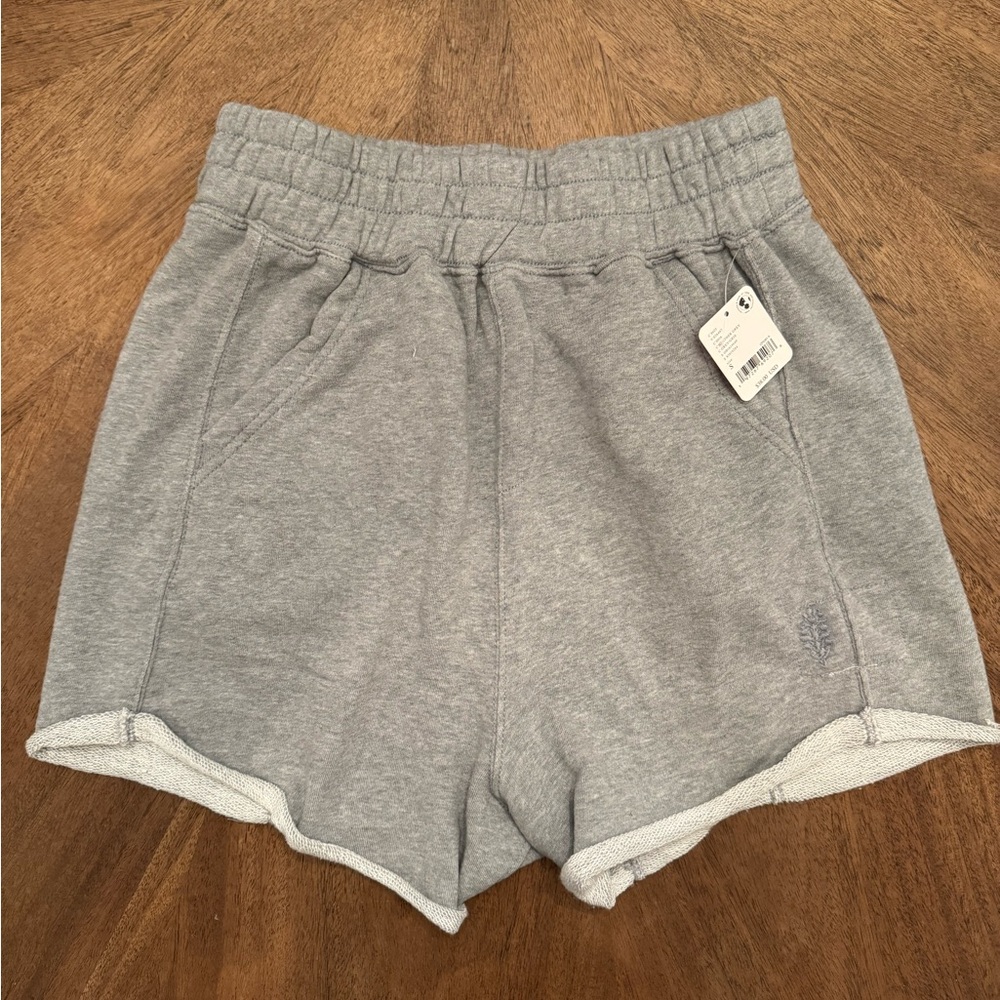 NEW Free People All Star Solid Sweat Shorts Women’s Size Small Gray Loose Fit